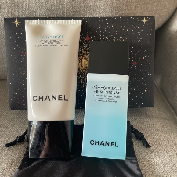 ❌SOLD❌Chanel Set Face and Eye cleanser - Picture 1 of 4